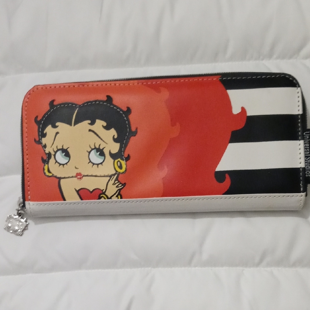 Betty Boop Graphic Wallet by Universal Studios